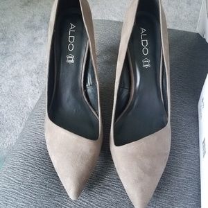 Taupe Aldo heels